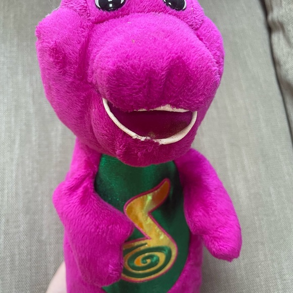 RARE Barney, 2002 Interactive Stuffed Animal, Sings, Hops, Does The Dino Dance - Picture 2 of 9
